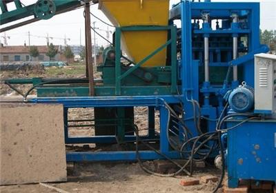 專(zhuān)業(yè)砌塊機(jī)制造商——華陽(yáng)機(jī)械，為您提供全方位混凝土砌塊解決方案