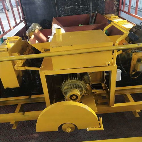 水泥圍墻板設(shè)備與混凝土預(yù)制圍墻板機(jī)器 專(zhuān)業(yè)生產(chǎn)廠(chǎng)家與現(xiàn)代化混凝土機(jī)械解析